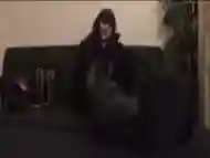 Goth Girl gets toes cleaned