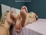 Lesbian Foot Worship