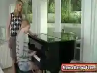 Damn, I wish my piano teacher was this bad to me!