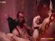 Without Condoms Swing X-mas Bang, Fisting &amp; Semen Swallow