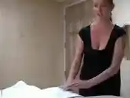 Femdom: Masseuse