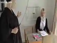 Mature les headmistress