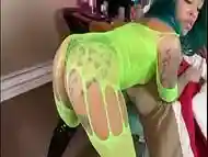 slut laylaluxxx shaking some ass