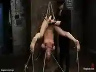 Dyke in inverted suspension gets anal